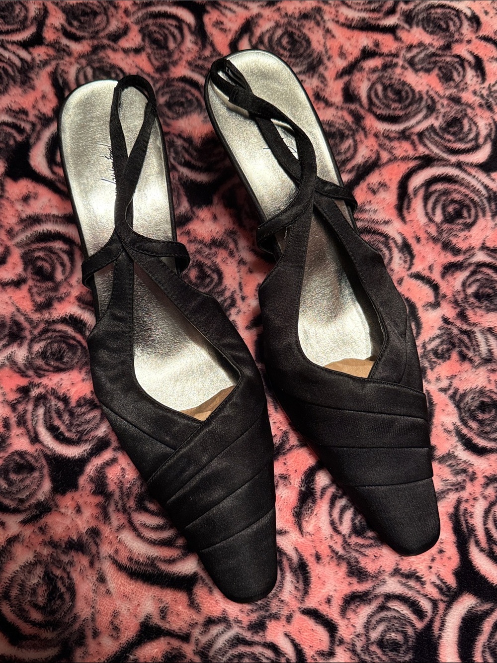 Jacqueline Ferrar Black Pointed Slingback Mules